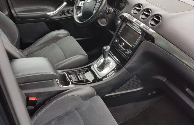 Sprzedam Ford Galaxy Platinum 2.0 Benzyna 2011 7 osobowy** - Zdjęcie 4