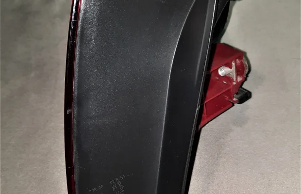Oryginalna lampa - lewy tył Audi A4 B8 (Sedan) - Zdjęcie 9