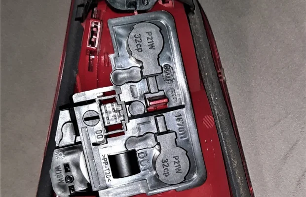 Oryginalna lampa - lewy tył Audi A4 B8 (Sedan) - Zdjęcie 5