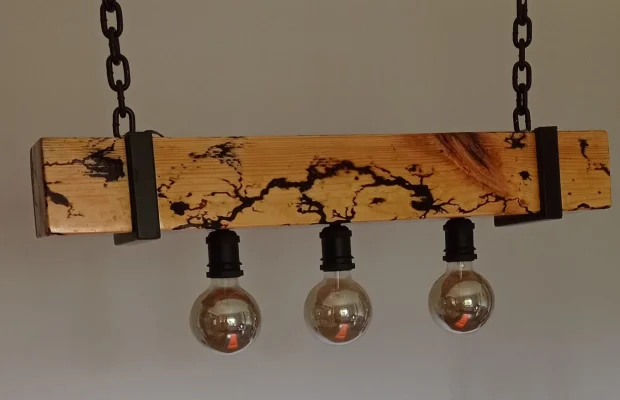 Lampy wiszącej w stylu loft / industrial, stylowa drewno+metalem  , belka drewniana z powłoką z żywicy epoksydowej. - Zdjęcie 1