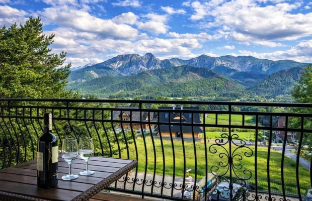 Apartamenty Widokowe Cztery Pory Roku/Tatry|Termy/wyżywienie - Zdjęcie 1