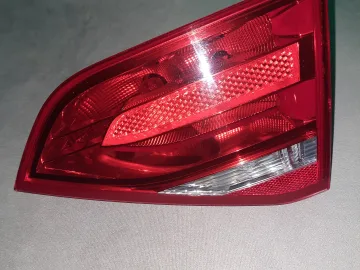 Sprzedam: oryginalna lampa (prawy tył ) Audi A4 B8 (Sedan)