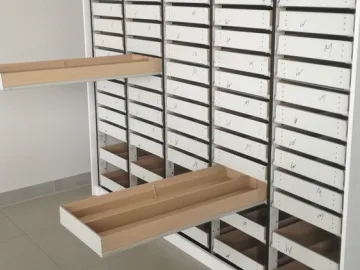 Meble apteczne-magazynowe szuflady głębokiego składowania sprzedam używane