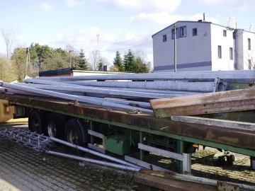słupy podstawy maszty do kamer, anten lub oświetlenia
