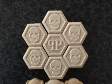 PIGUŁY MDMA “Philipp Plein” o mocy 270mg
